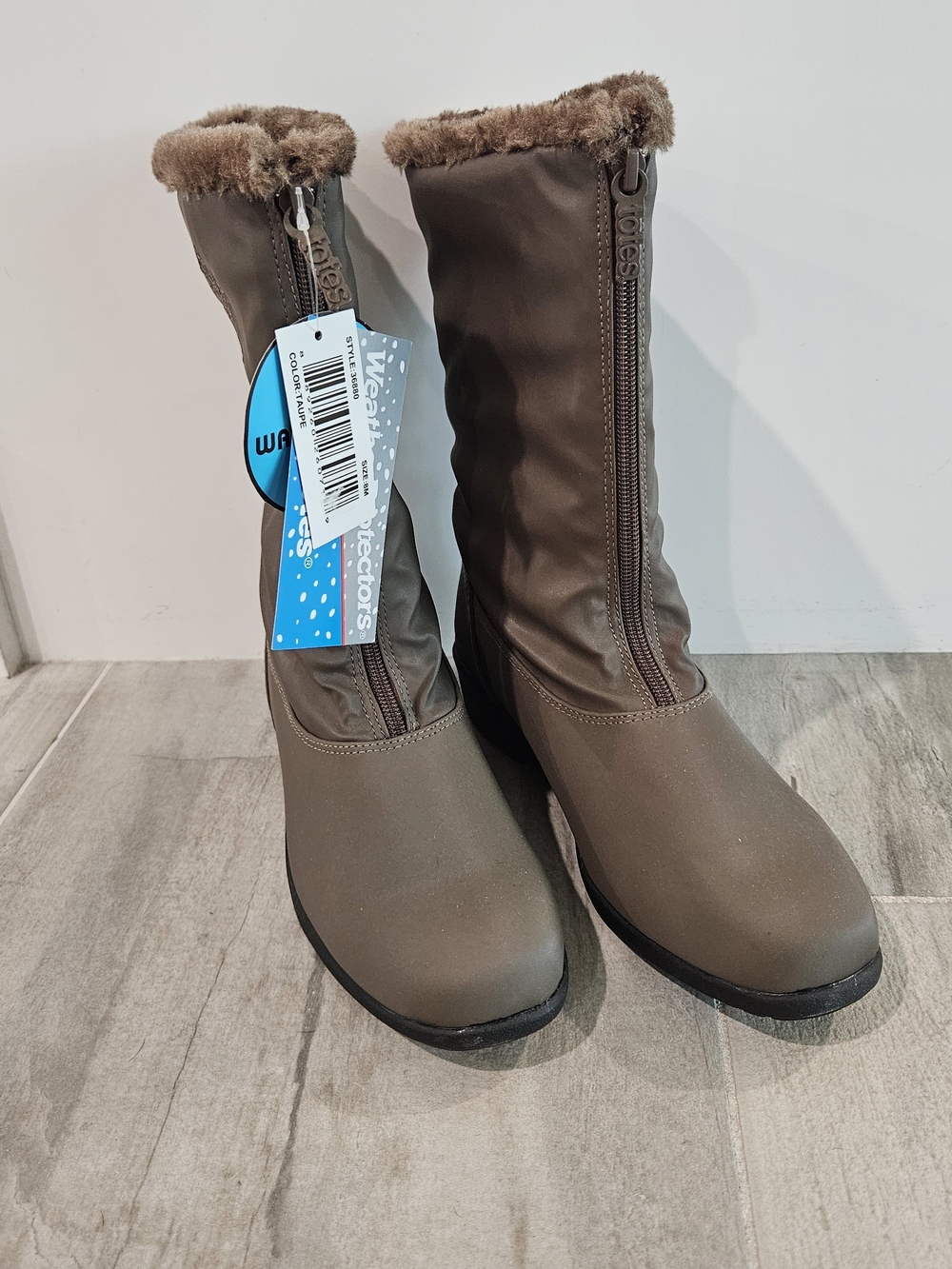 NWT Totes Taupe Faux-Fur Lined Winter Boots Waterproof